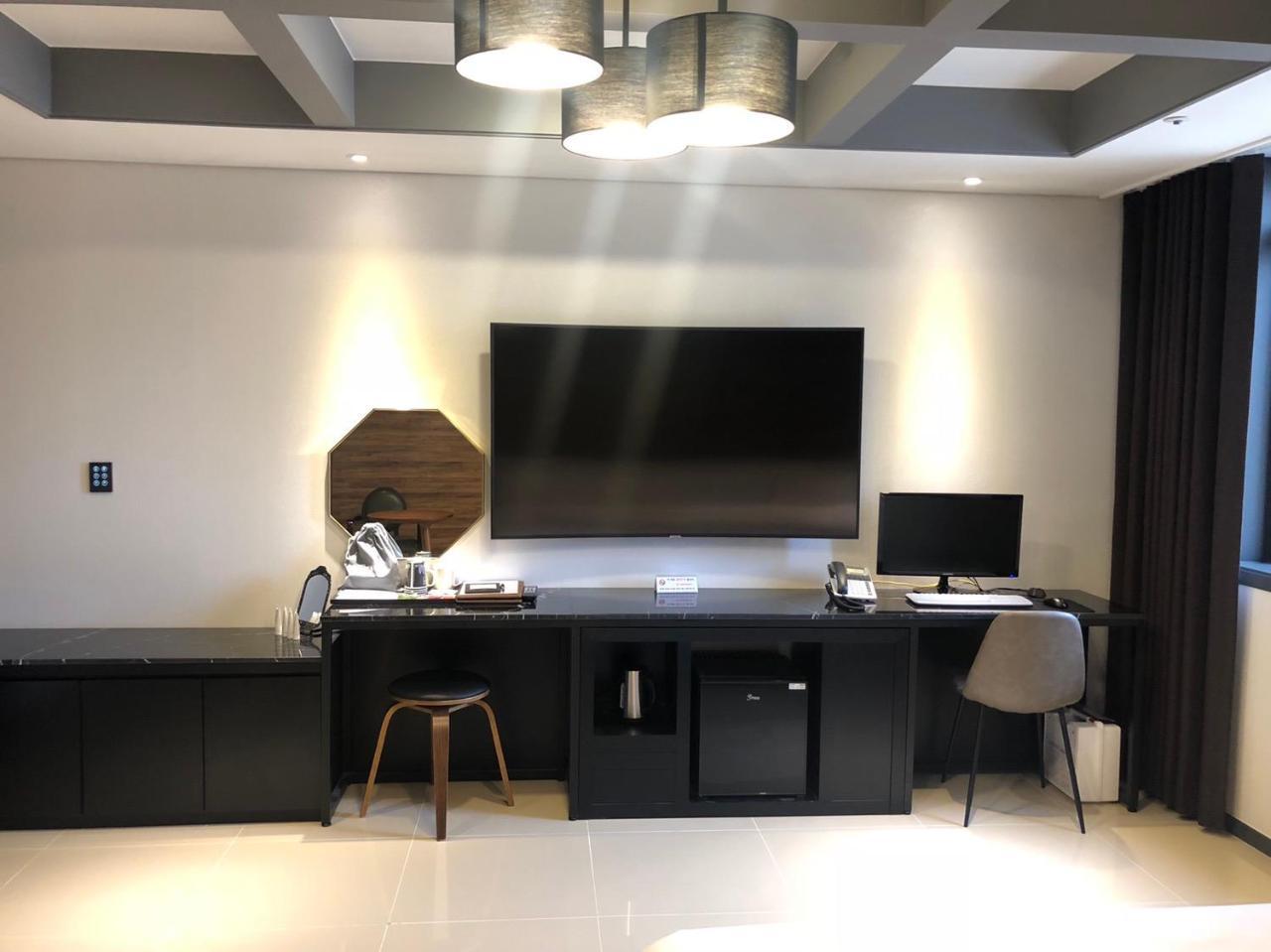 Royal Hotel Jeongeup Luaran gambar